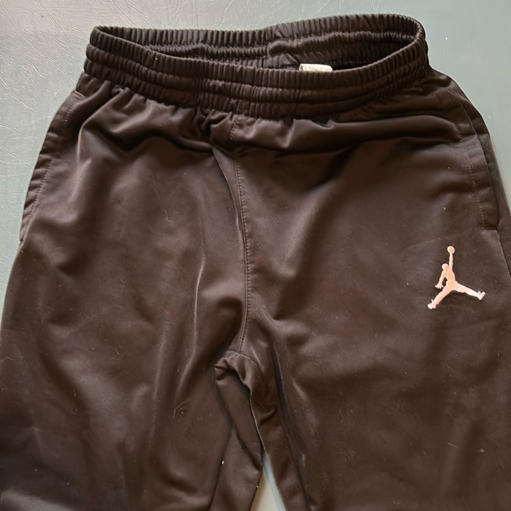 Boys Jordan jumpman black joggers